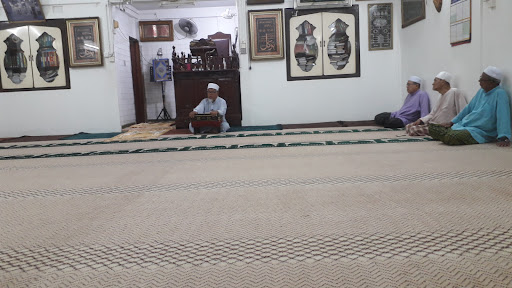 Masjid Imam Ghazali, Bakar Batu