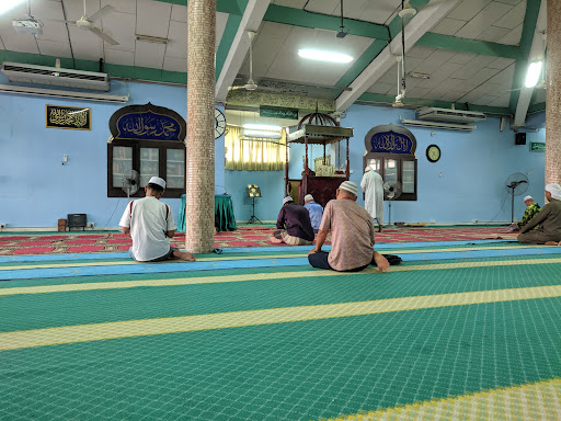 Masjid Ghufran, Kampung Manjoi