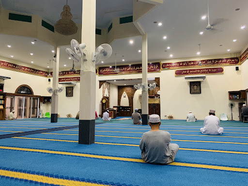 Masjid Salahuddin ( Taman Desa Bayu, Seri Manjung, Perak )
