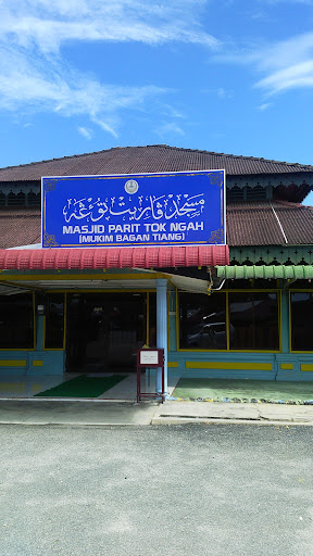Masjid Jamek Parit Tok Ngah