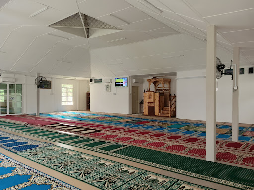 Masjid riyadus salihin, kg merampong