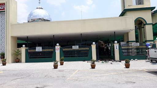 Masjid Al Mukminun