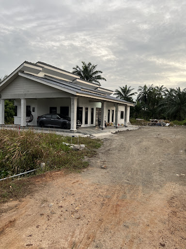 Surau Kampung Tok Empat Majid