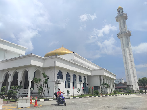 Masjid Kampung Raja Uda
