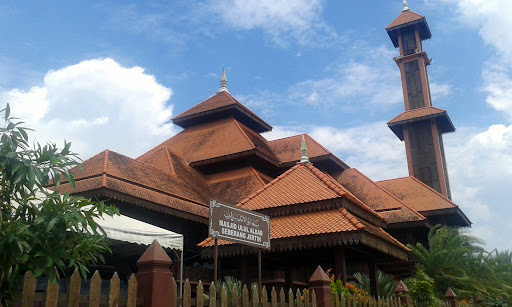 Masjid Ulul Albab (Masjid Kayu Kg. Seberang Jertih)