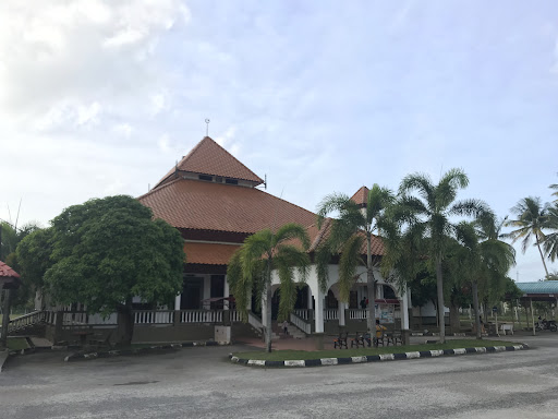 Ibnu Abbas Mosque (Town Mosque)