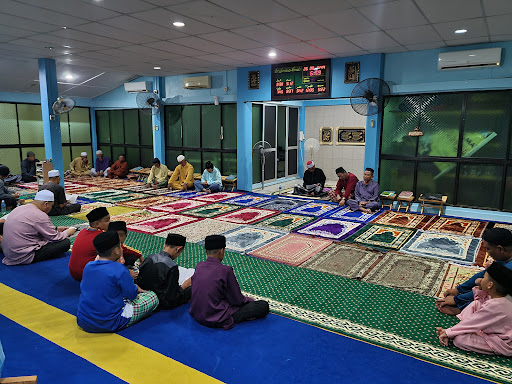 Surau Nur Ihsan Kampung Pemindahan Marudi