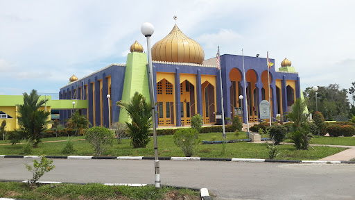 Masjid Al-Muttaqin (Masjid Daerah)