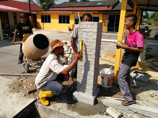 Surau At Takzim, Jalan Shahir, Kampung Sungai Gatom, Labis.