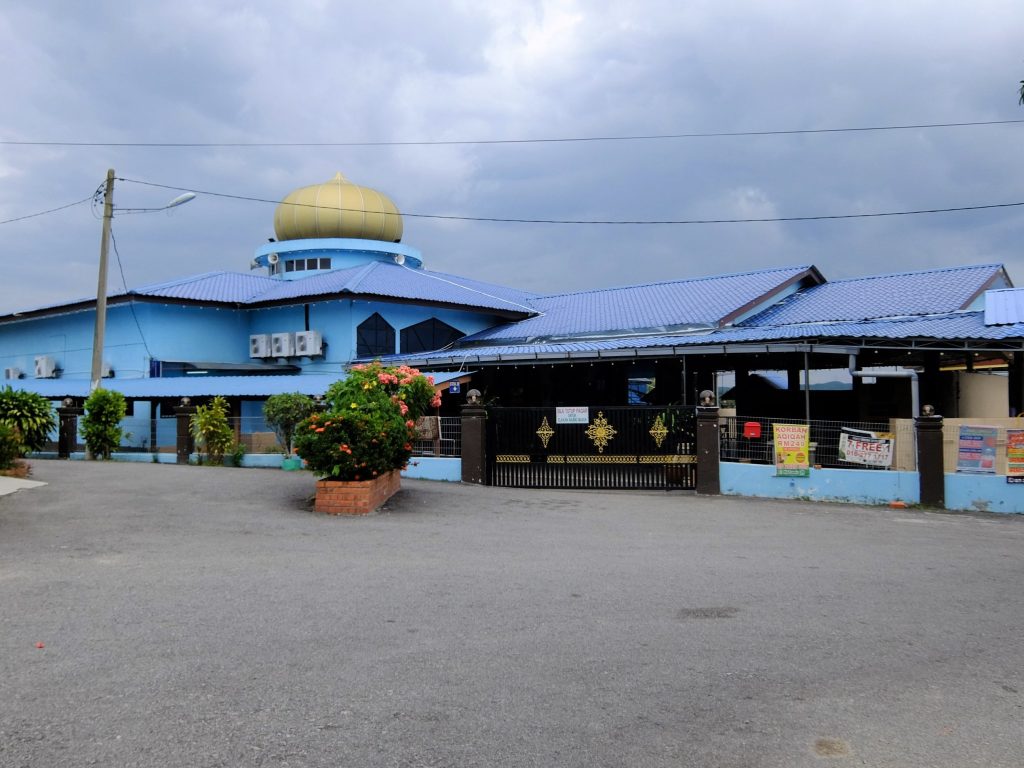 masjid terbaik di kampung simpang renggam