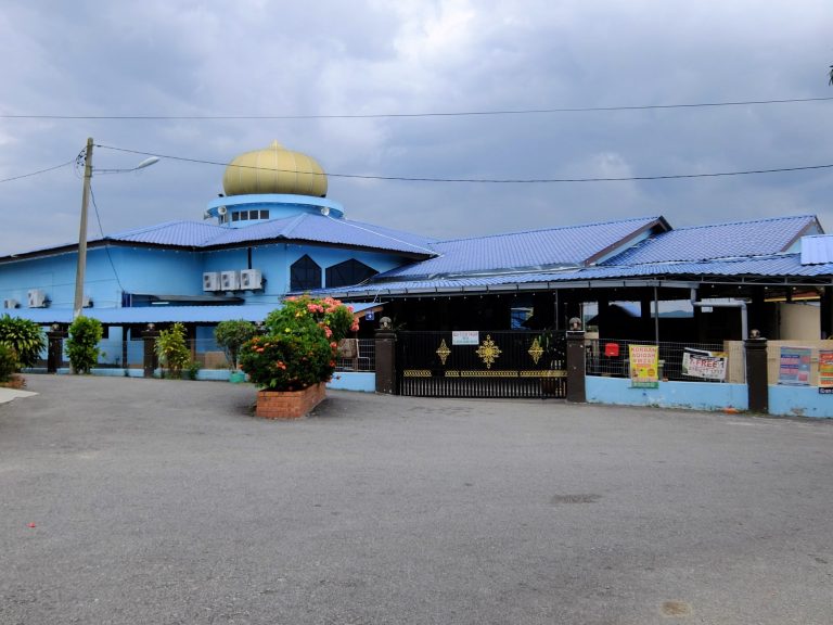 Masjid Terbaik di Kampung Simpang Renggam
