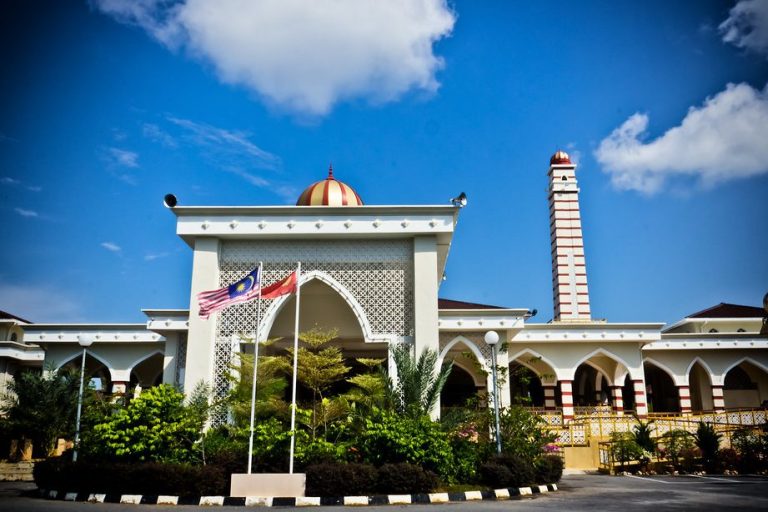Masjid Terbaik di Pantai Cenang