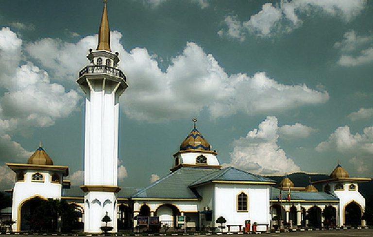 Masjid Terbaik di Serendah